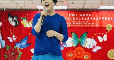 「歡唱滿人間」9/27下午兩點半慈濟宜蘭園區簡文秀返鄉獻唱，會場提供千支LED手電筒給鄉親索取